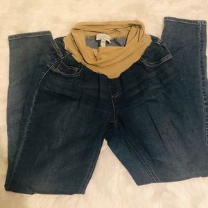 Jessica Simpson maternity jeans